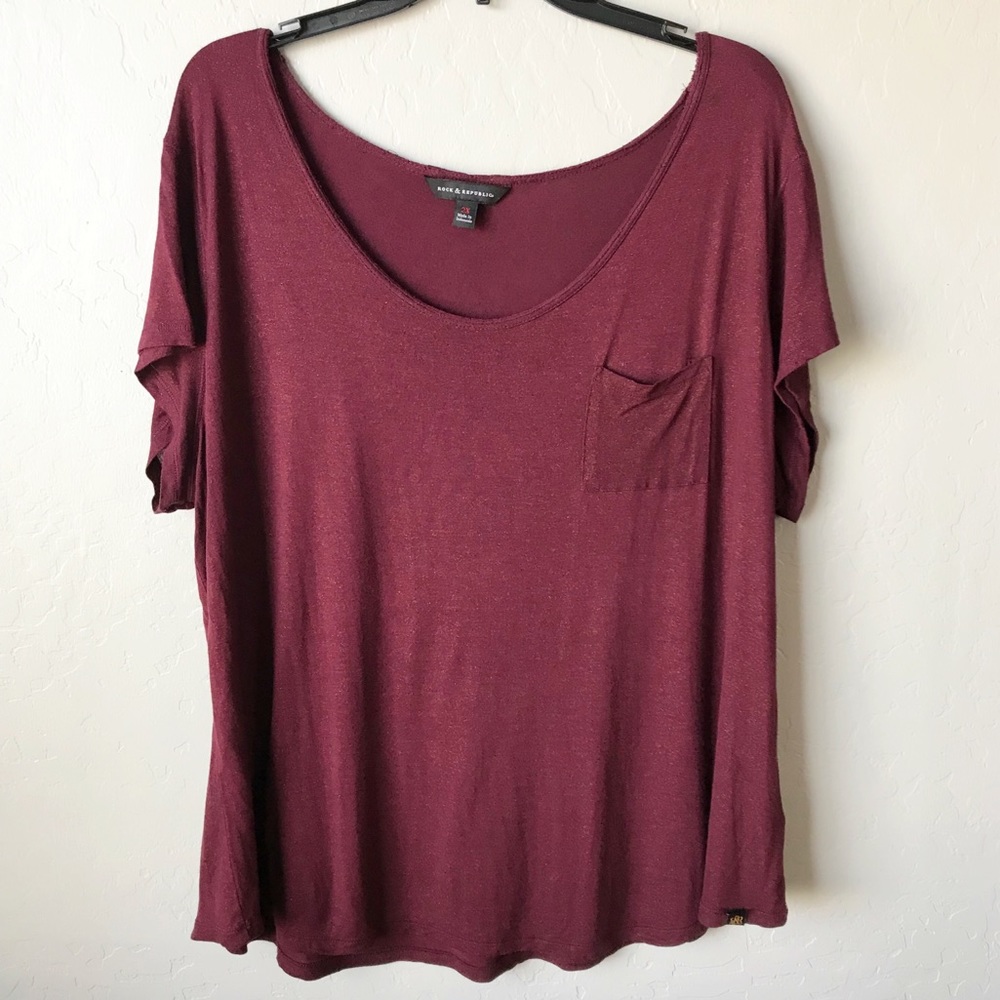Rock & Republic Maroon Top with Gold Sparkle